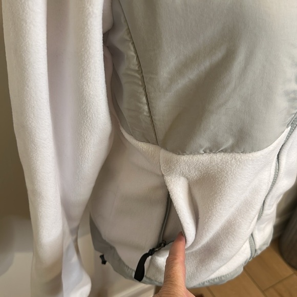 SOLD SOLD - Picture 3 of 12